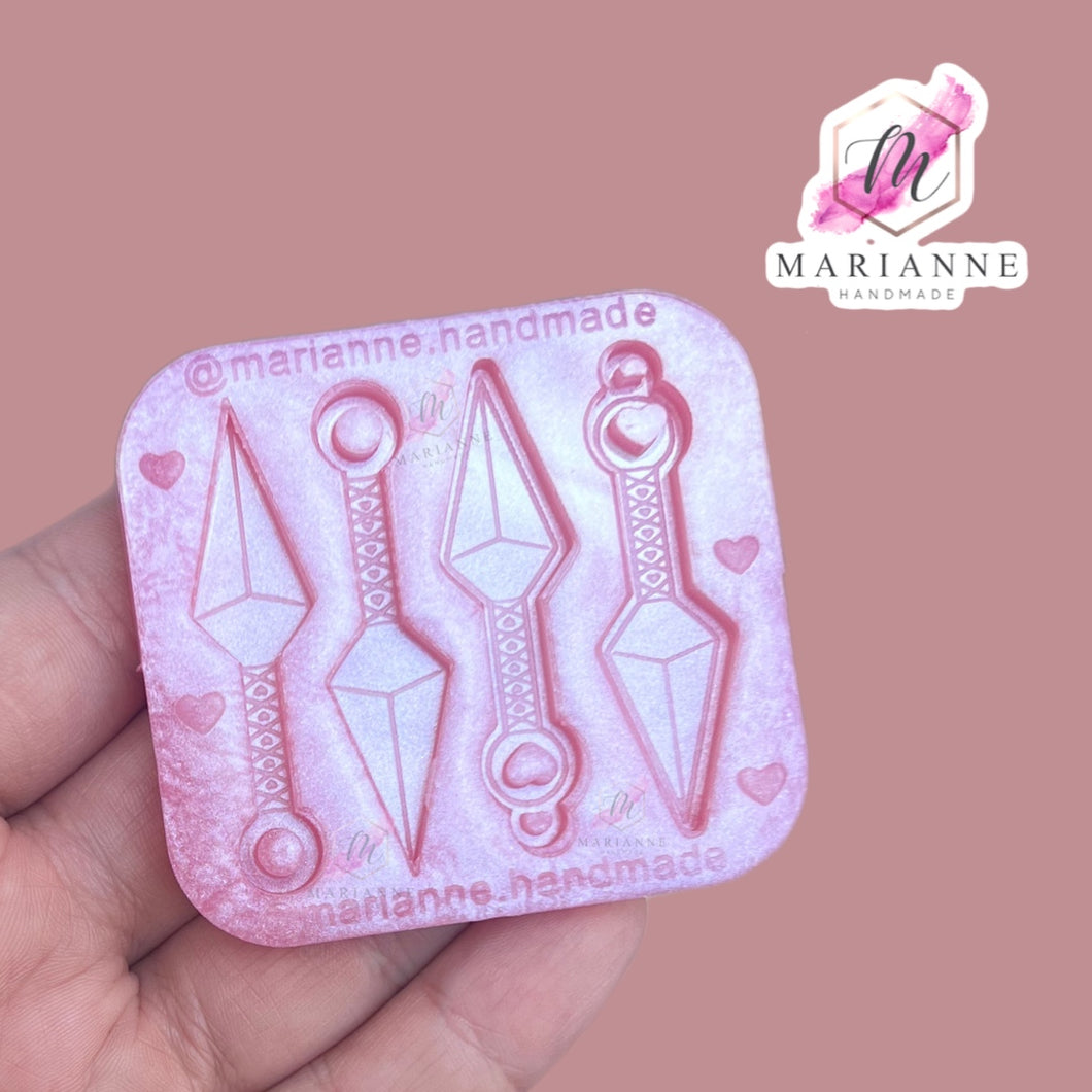 Set de Aretes Kunai corazón